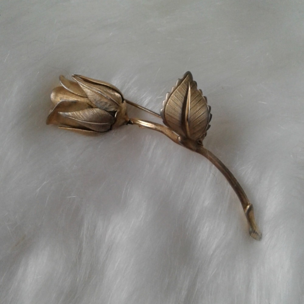 Antique brouch